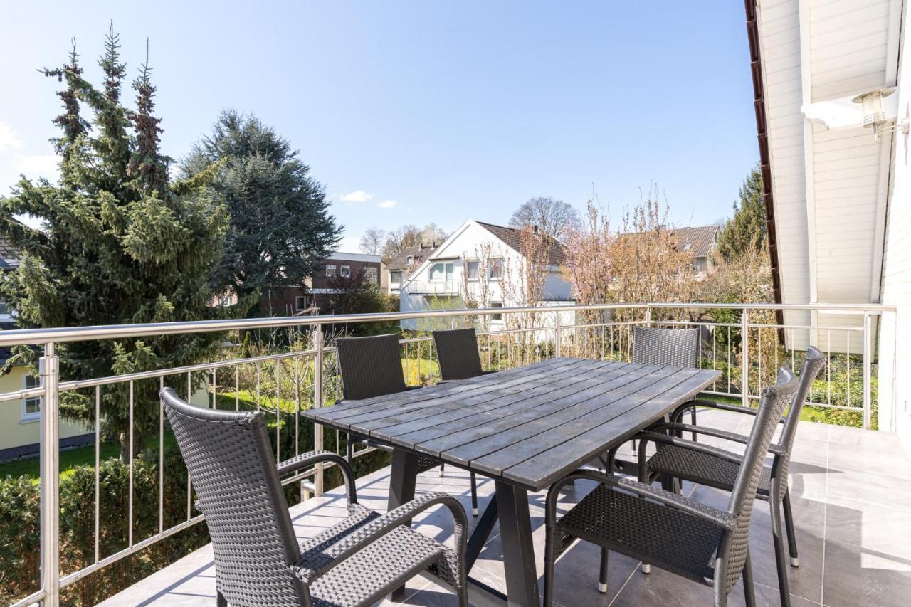 Appartement Gemutliches Heimkino Mit Balkon & Netflix à Cassel Extérieur photo